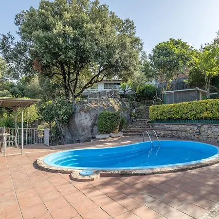 Holiday home Roques Brunes - *